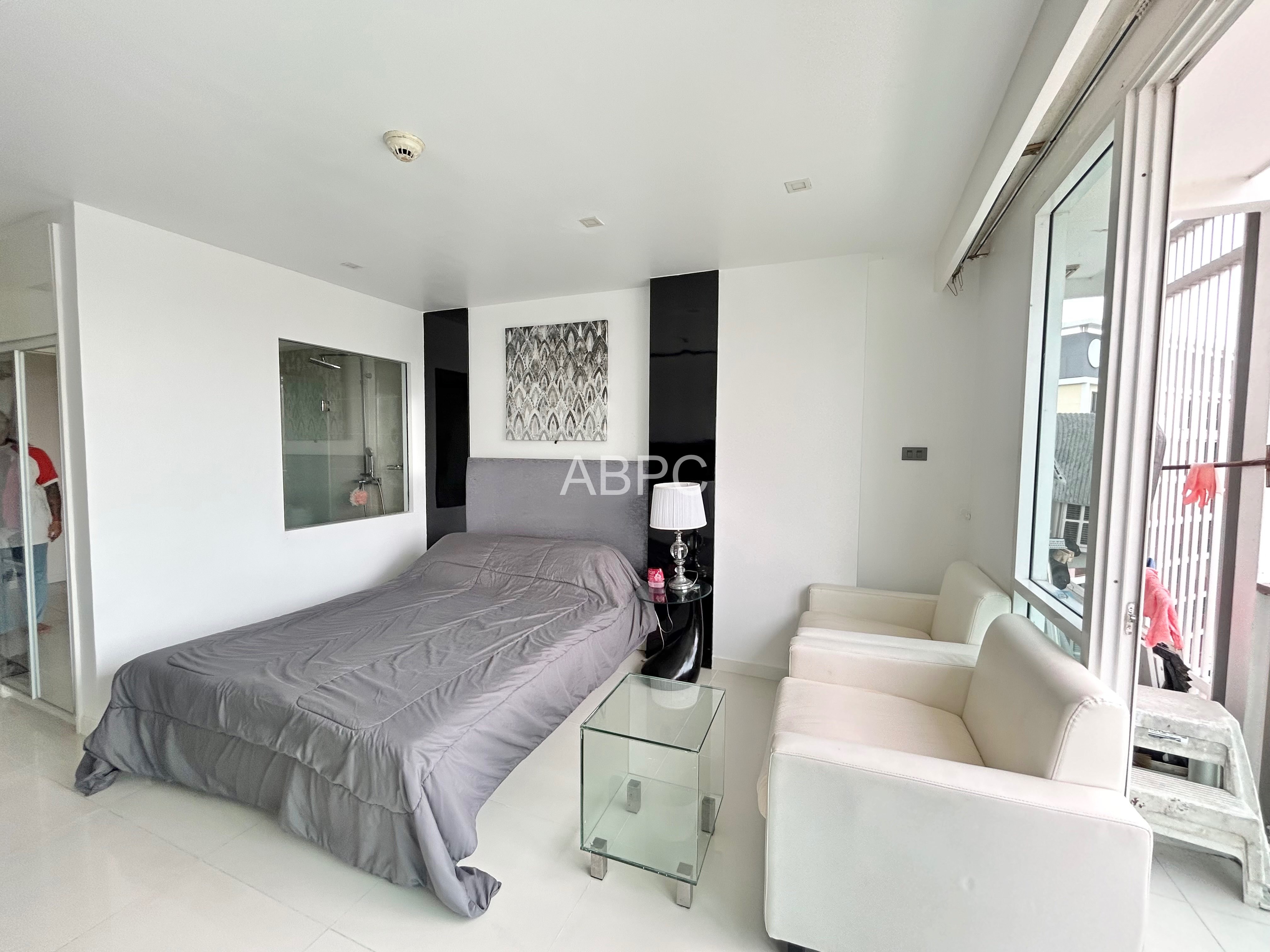 Studio Condo For Sale in Central Pattaya photo 10