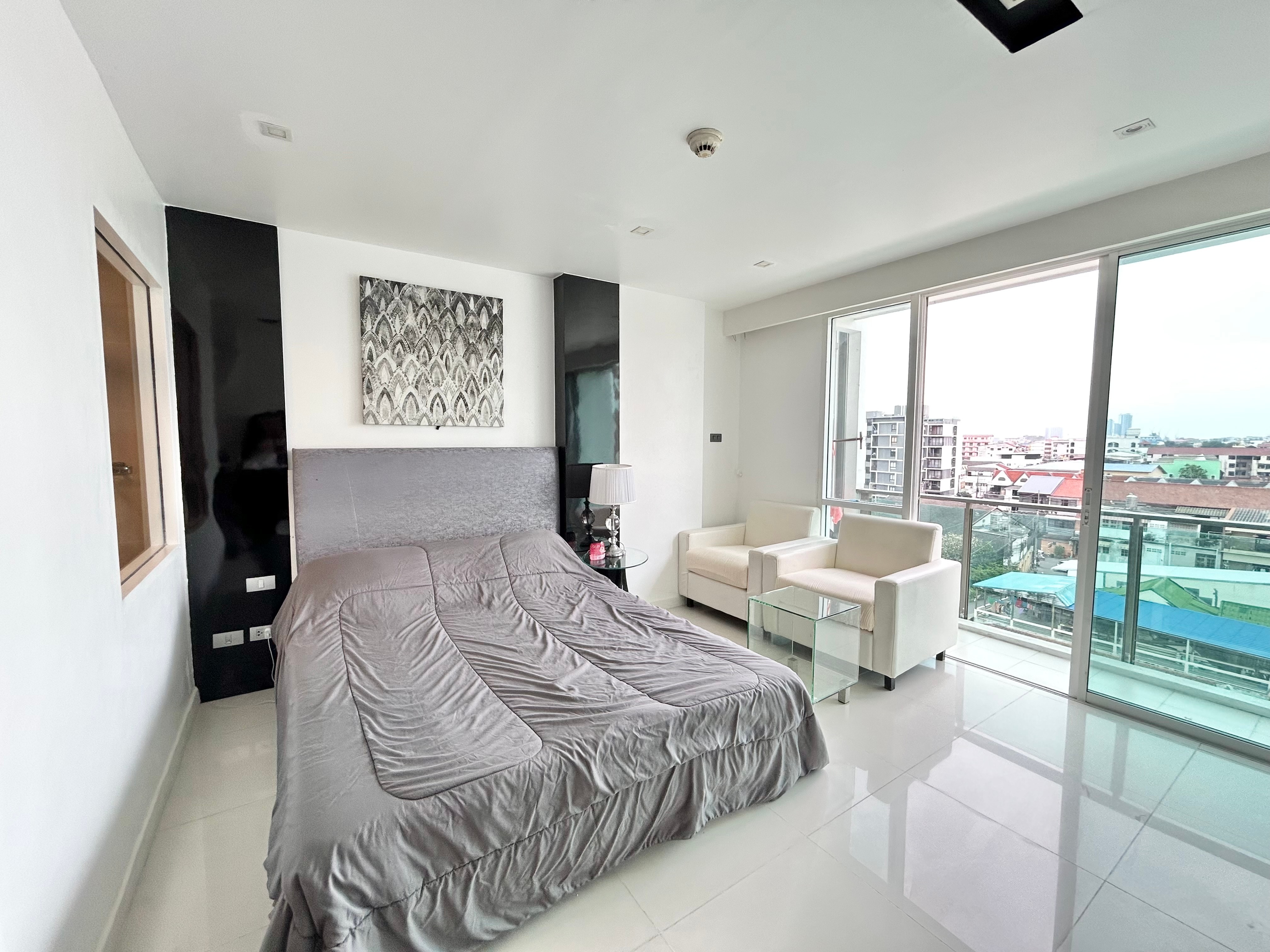 Studio Condo For Sale in Central Pattaya photo 15
