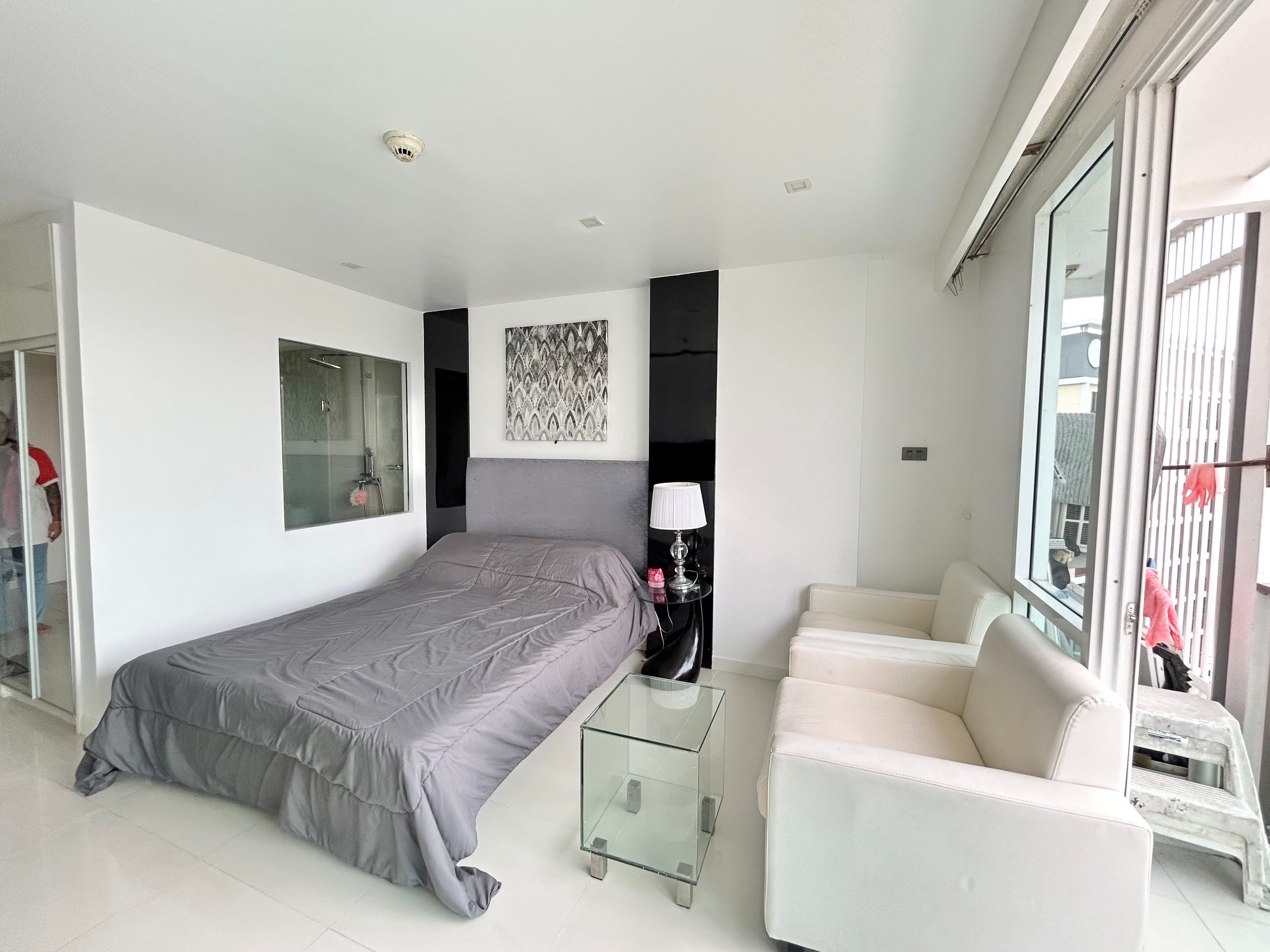 Studio Condo For Sale in Central Pattaya photo 22