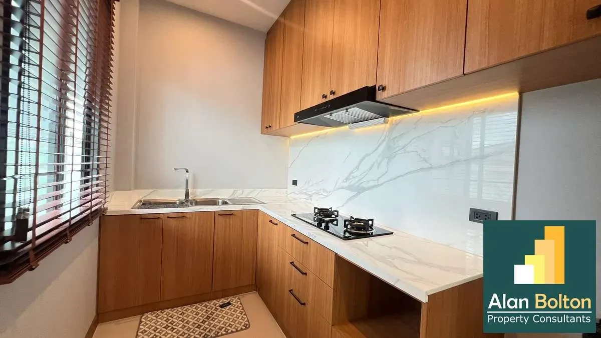 Pool villa For Sale and rent 3 Bedrooms 4 Bathrooms in Mabprachan Area photo 13