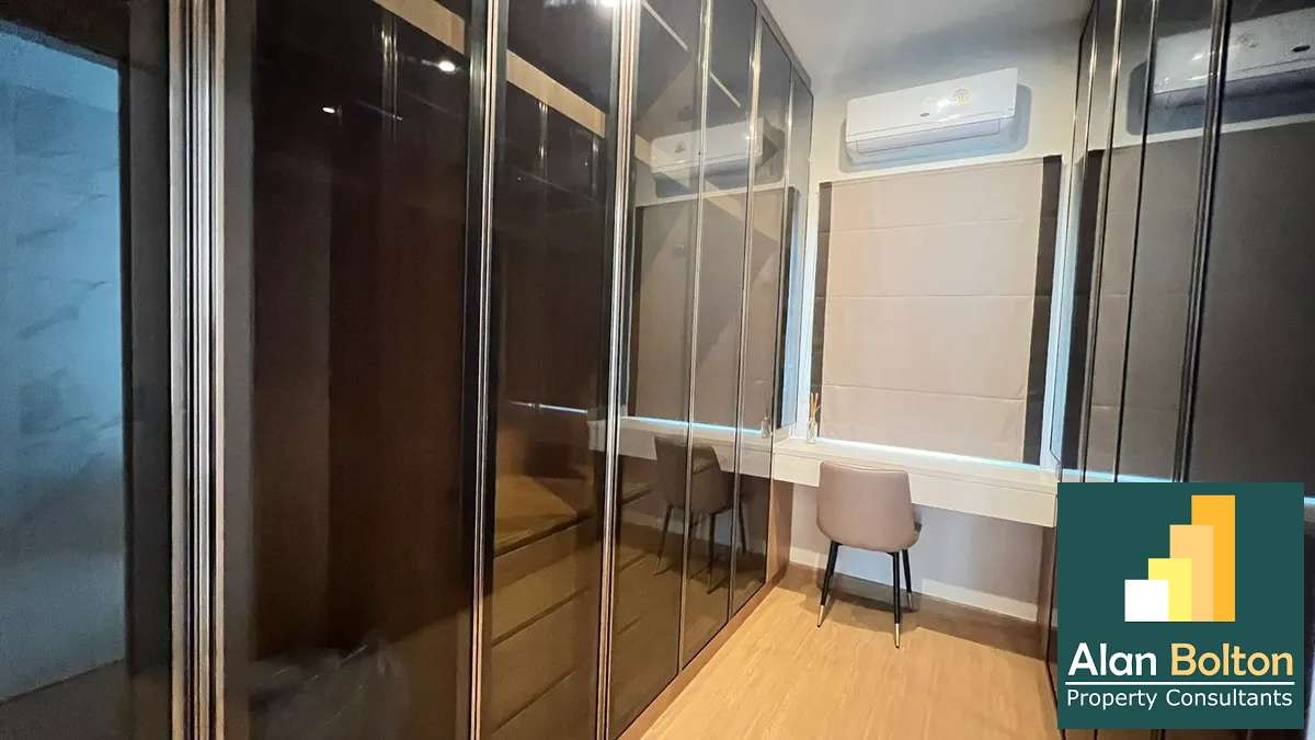 Pool villa For Sale and rent 3 Bedrooms 4 Bathrooms in Mabprachan Area photo 8