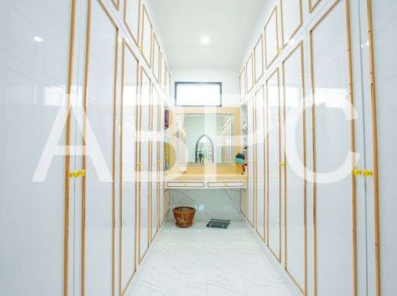 1.78 Rai Lot & Newer 3 Bed 2 Bath House in Buriram photo 16