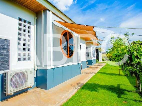 1.78 Rai Lot & Newer 3 Bed 2 Bath House in Buriram photo 15
