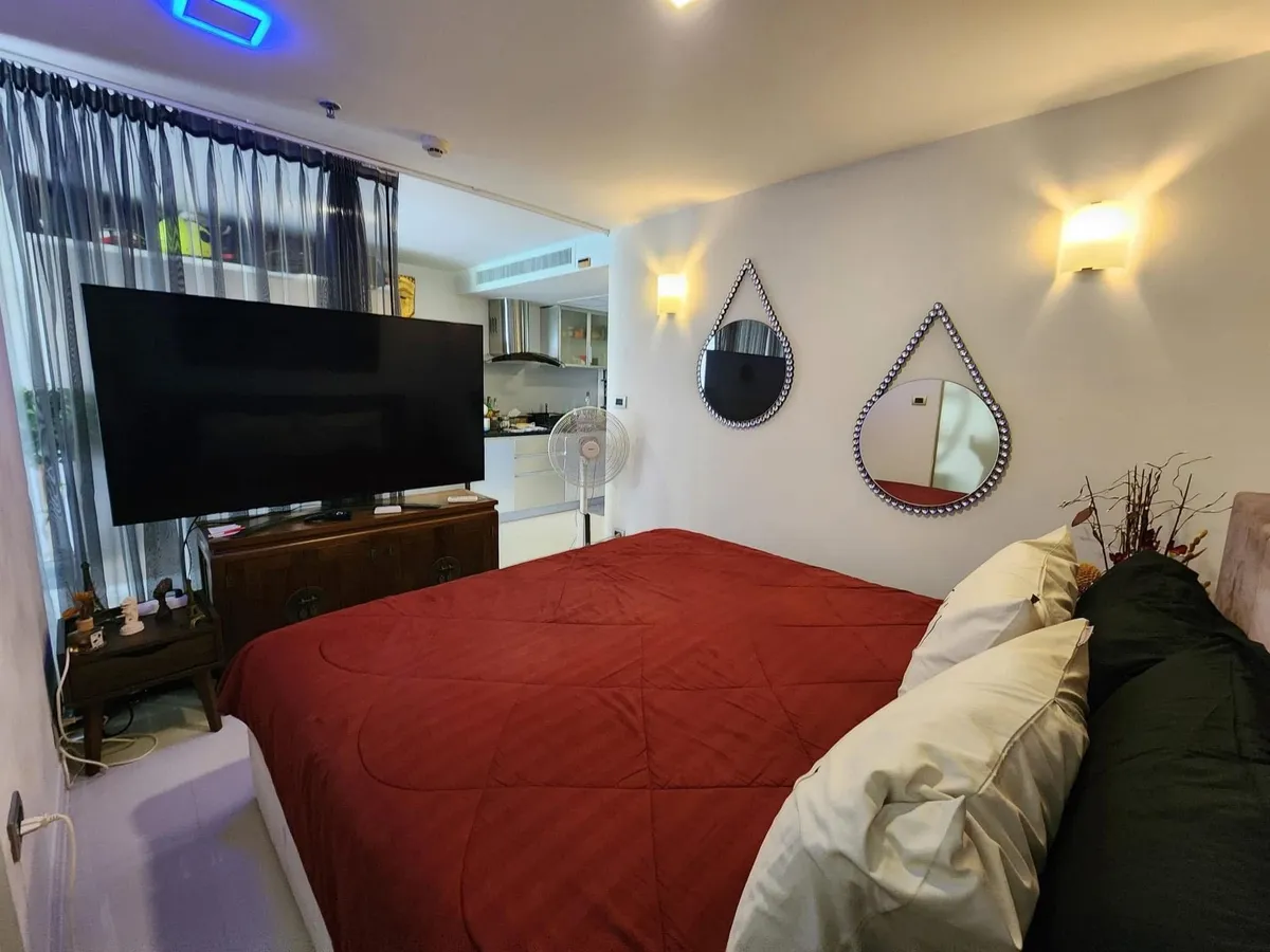 Stunning 1 bed Pattaya Heights photo 22