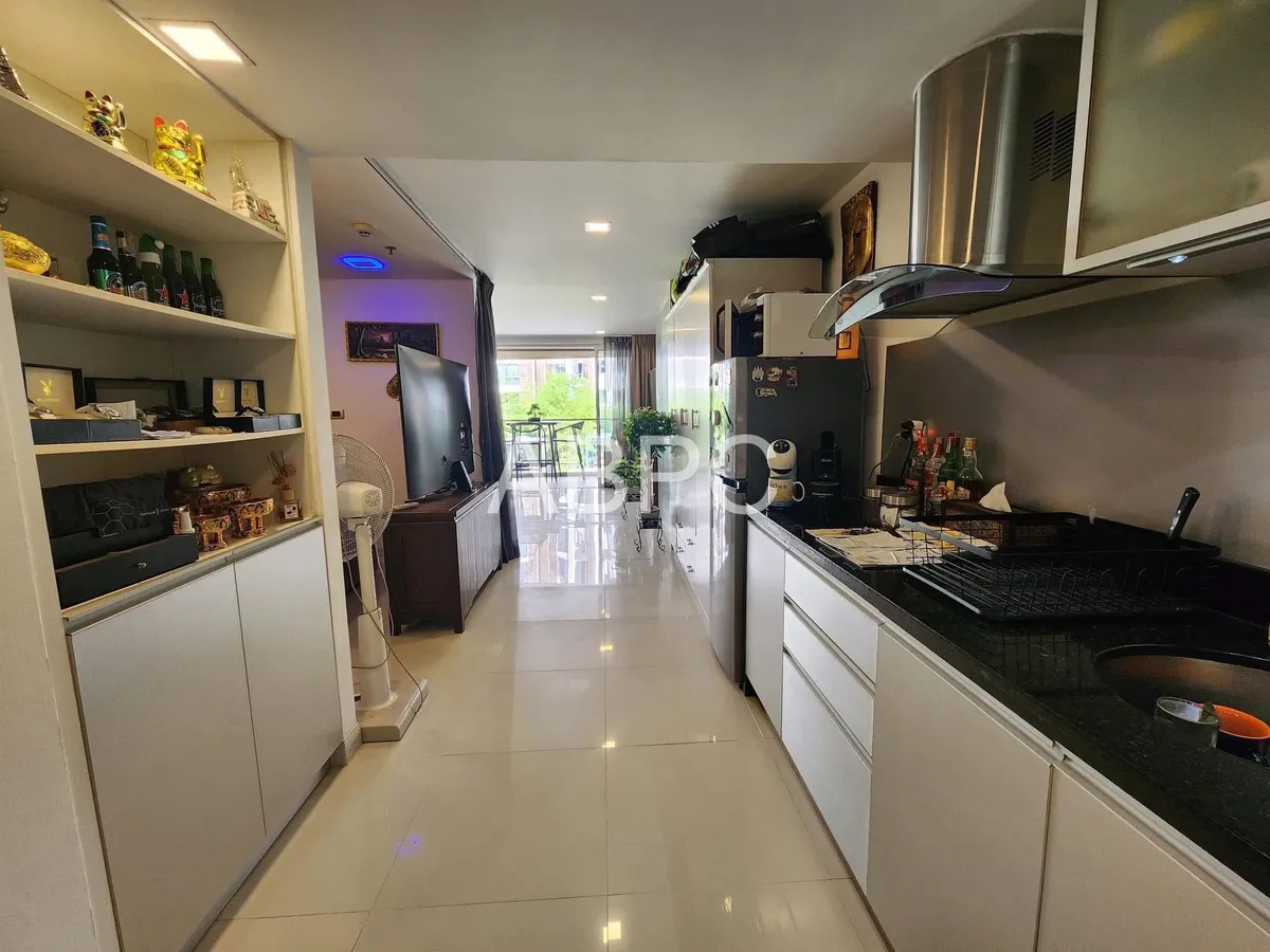 Stunning 1 bed Pattaya Heights photo 5