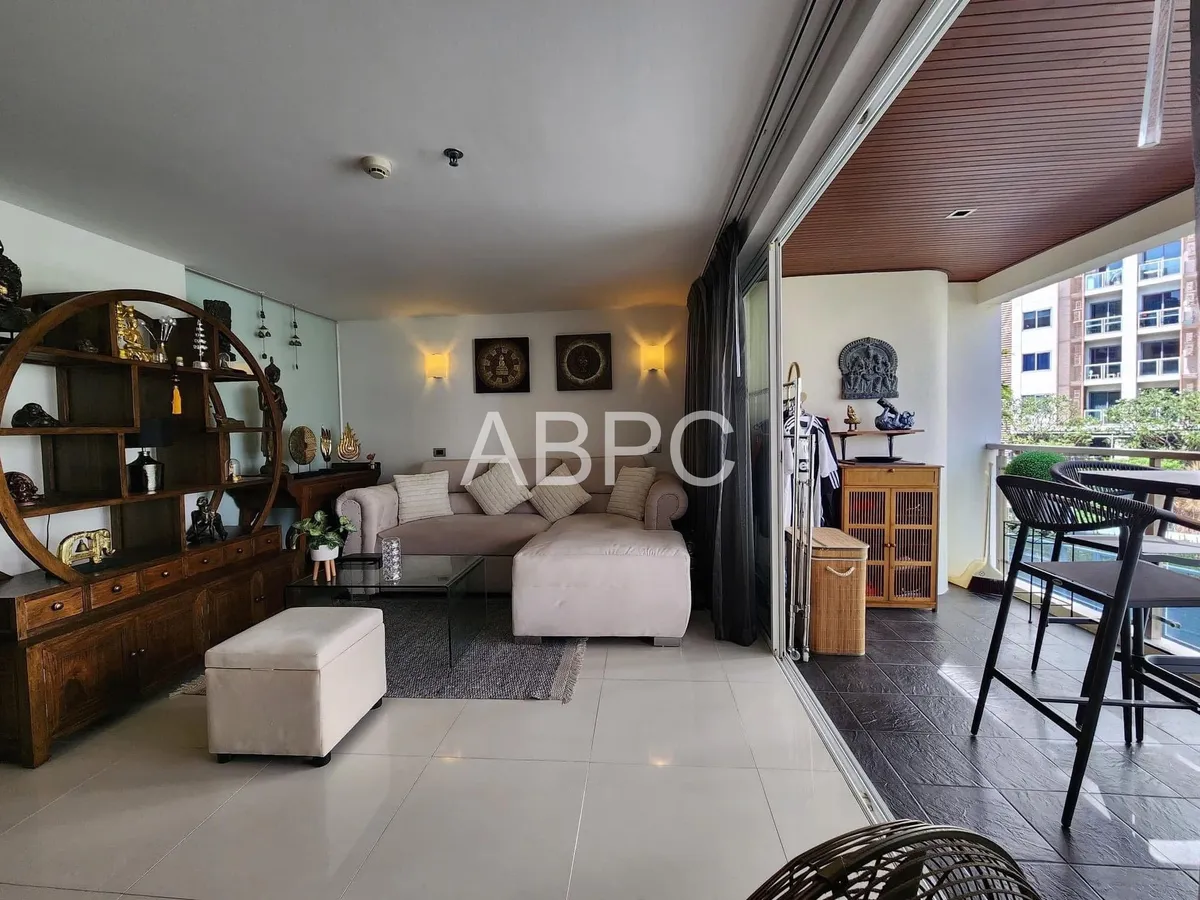 Stunning 1 bed Pattaya Heights photo 9