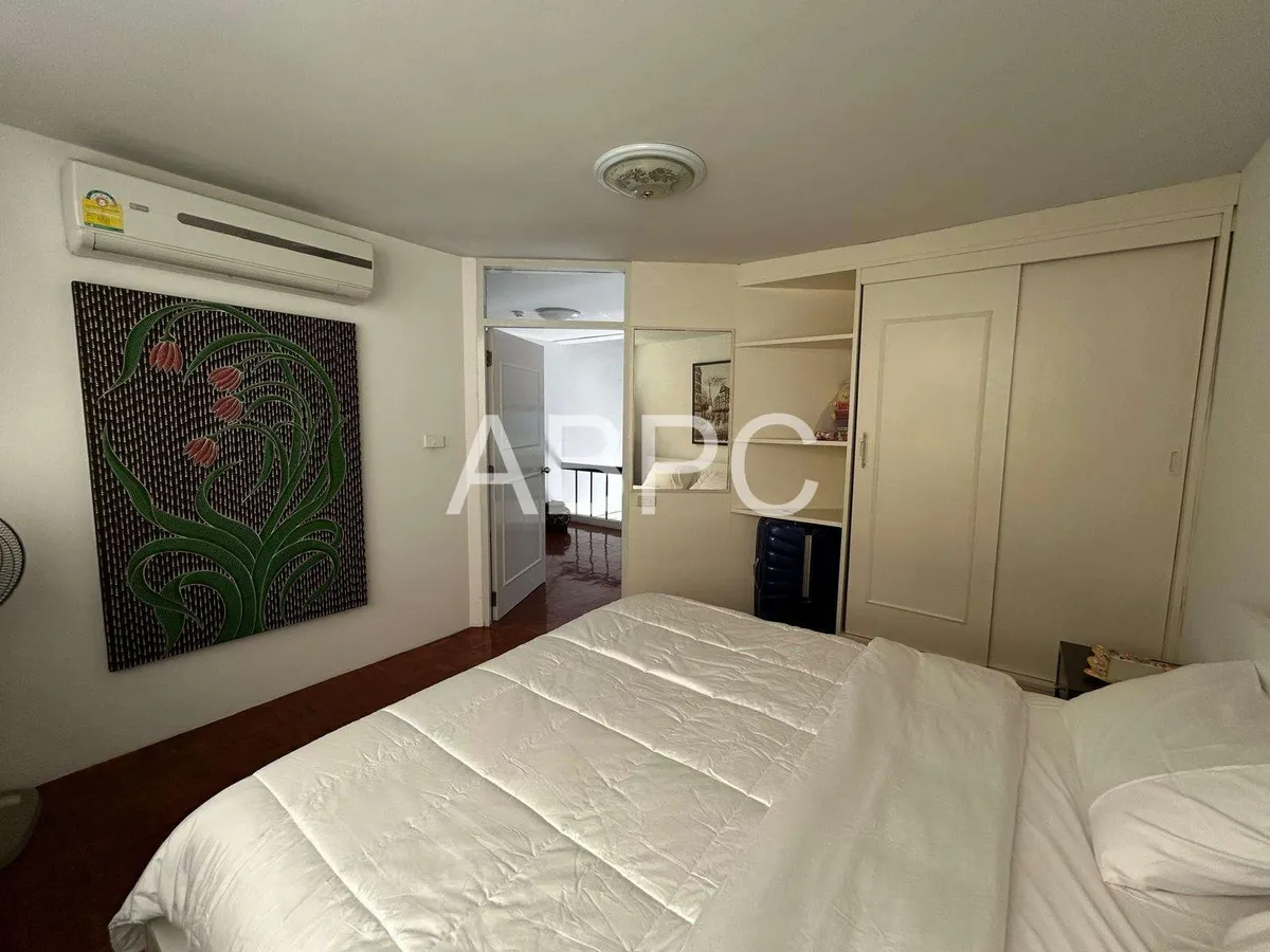 Renovated Ocean View 3 Bed 2 Bath Condo in Jomtien - Panchalae Boutique Residence photo 3