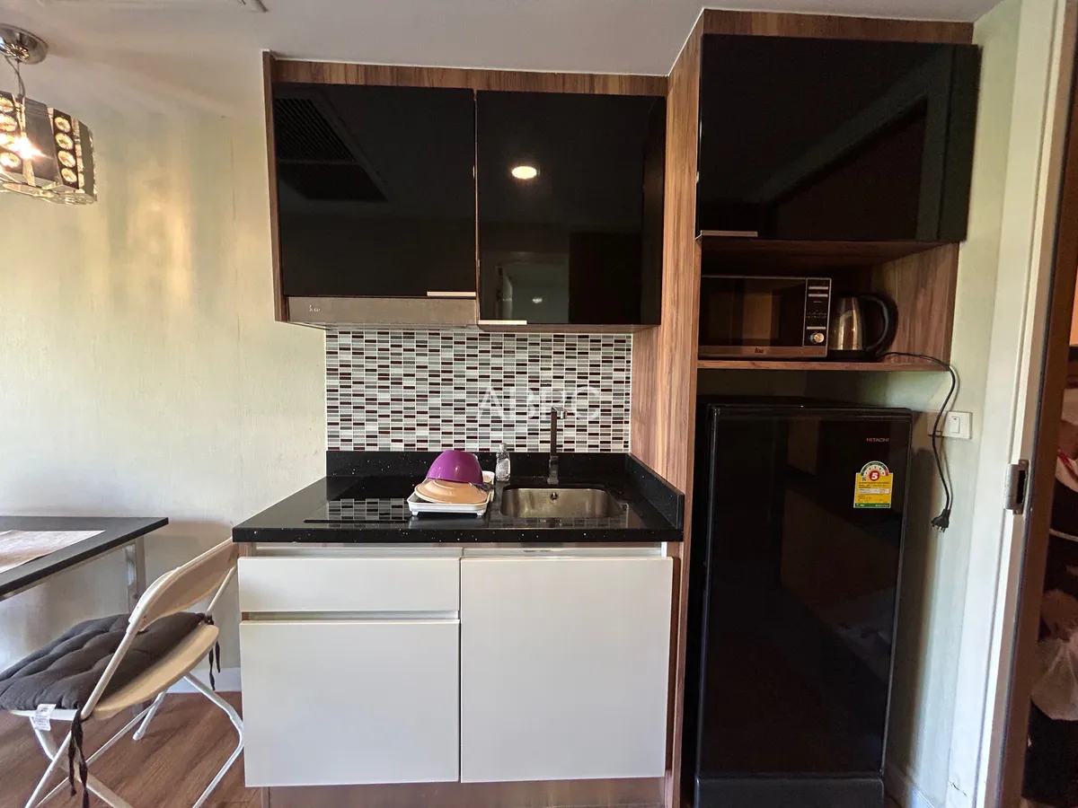 Studio Condo For Rent - Dusit Grand Park photo 2