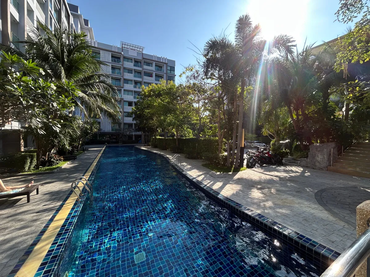 Studio Condo For Rent - Dusit Grand Park photo 14