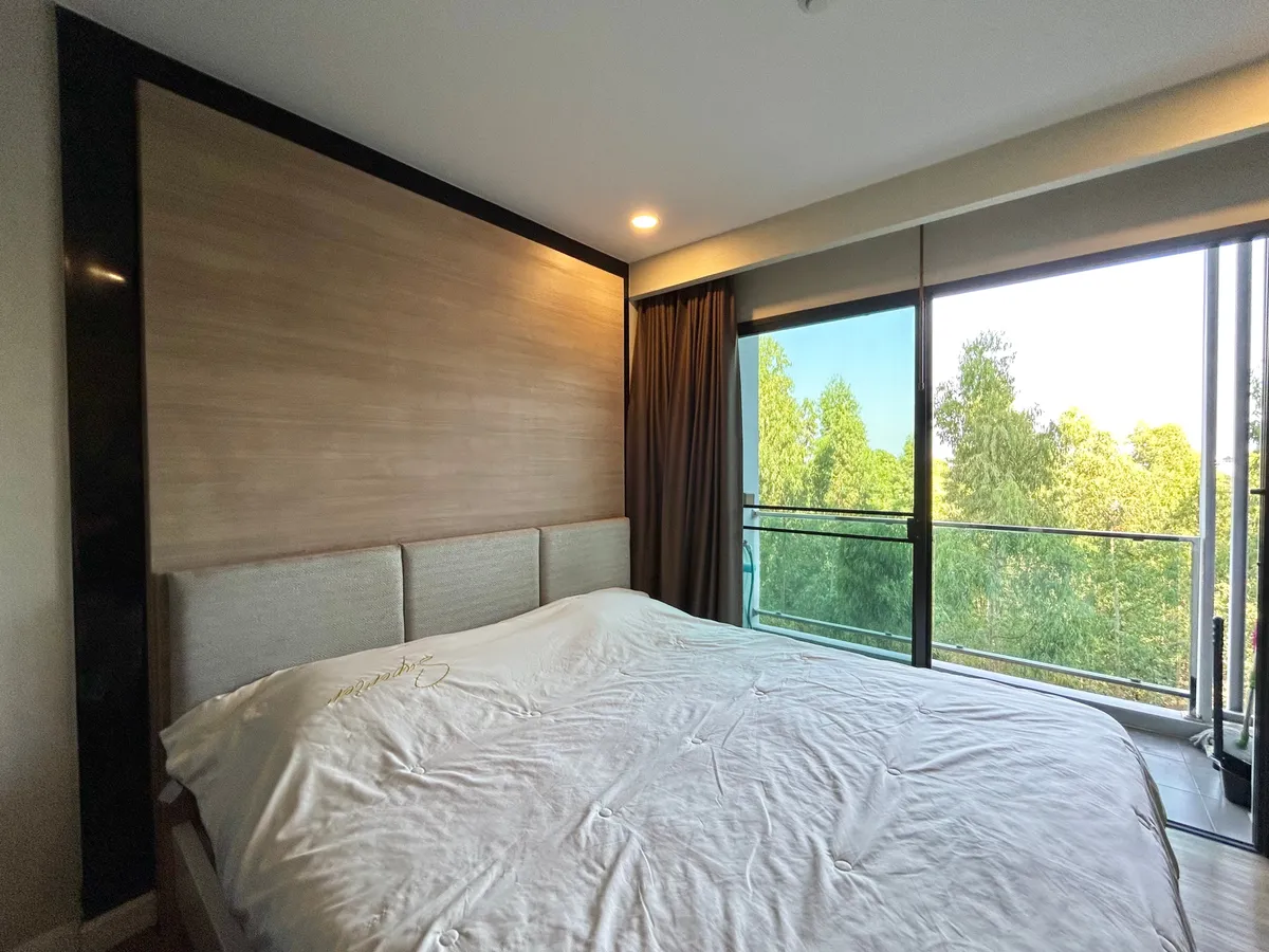 Studio Condo For Rent - Dusit Grand Park photo 16