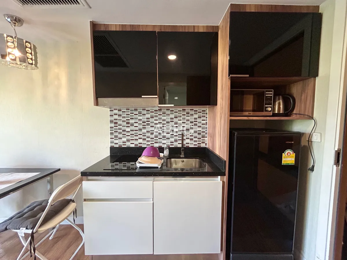Studio Condo For Rent - Dusit Grand Park photo 3
