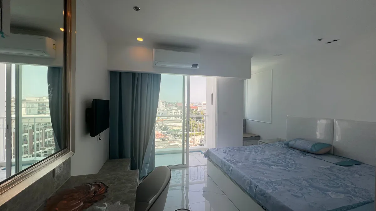 JUST IN A Modern studio for rent at Empire Jomtien photo 13