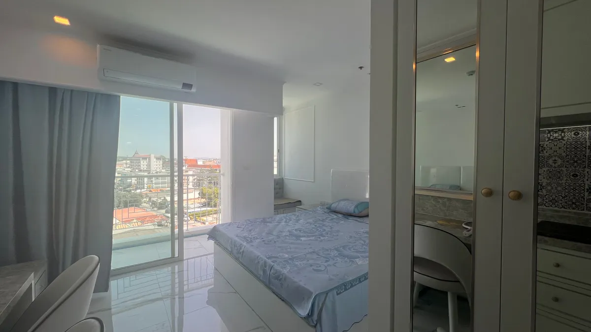 JUST IN A Modern studio for rent at Empire Jomtien photo 15