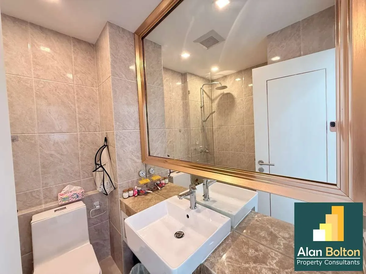 JUST IN A Modern studio for rent at Empire Jomtien photo 10
