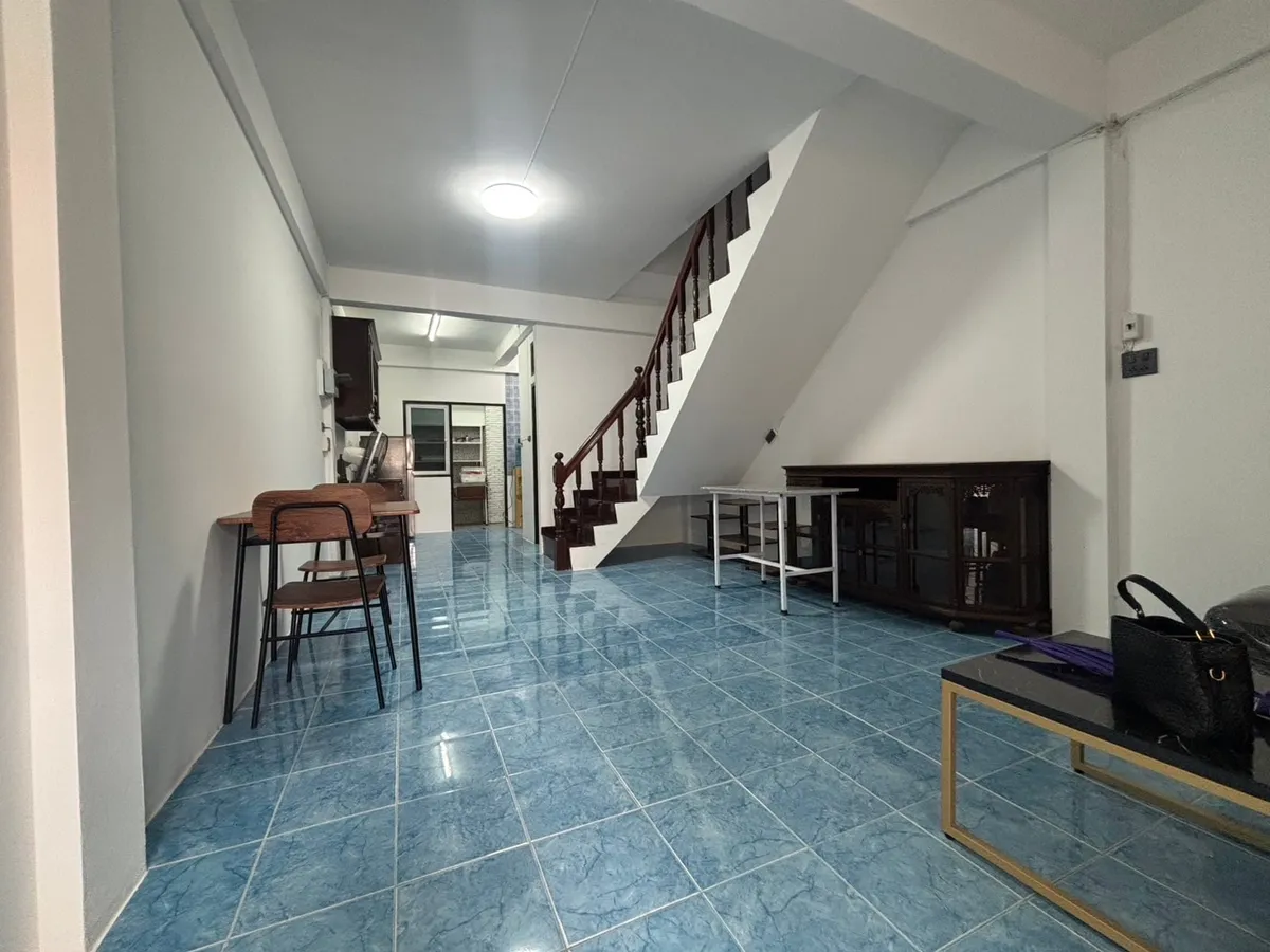 3 bedroom Townhouse for rent photo 11