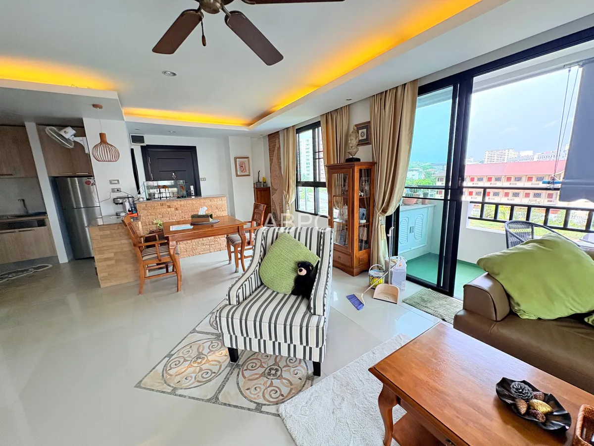 Large Renovated City View 1 Bed 1 Bath Condo In Central Pattaya photo 14