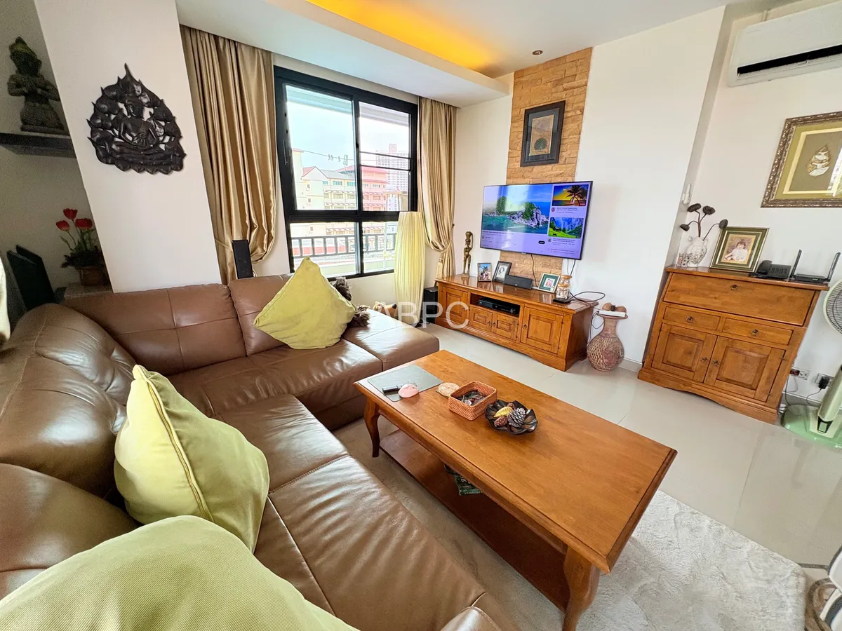 Large Renovated City View 1 Bed 1 Bath Condo In Central Pattaya photo 15