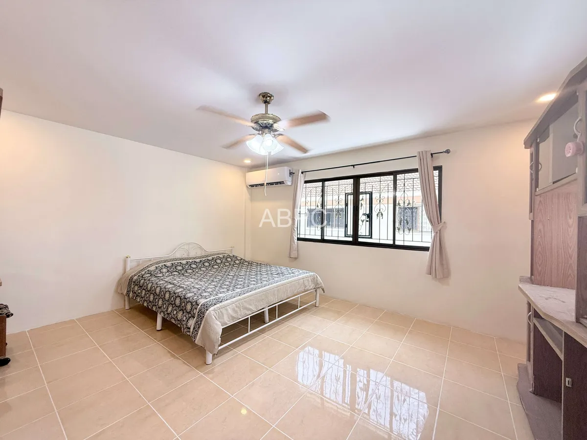 3 Bedroom House For Rent in Central Pattaya photo 7