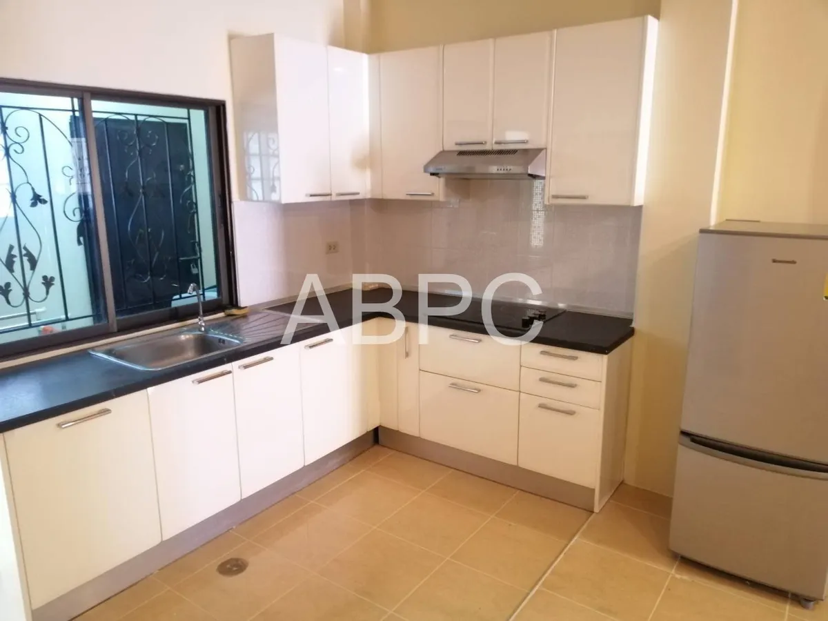 3 Bedroom House For Rent in Central Pattaya photo 9