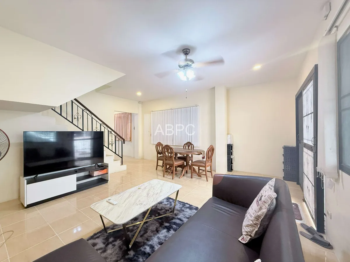 3 Bedroom House For Rent in Central Pattaya photo 10