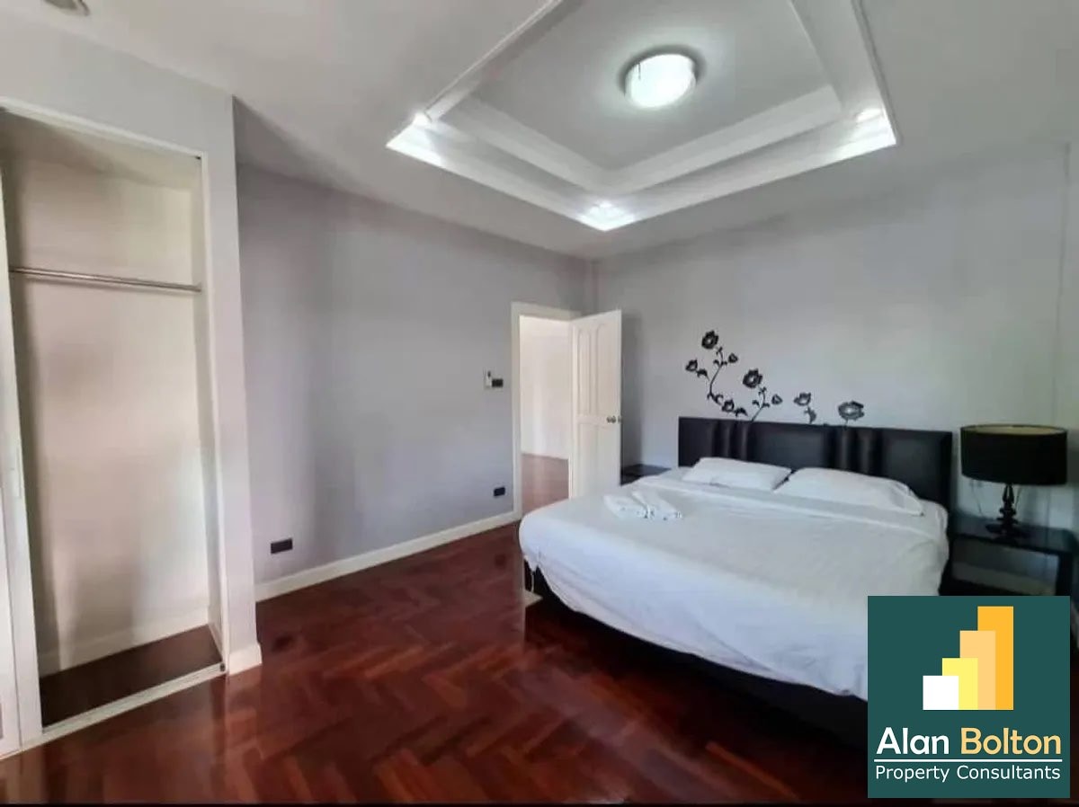JUST IN A nice 2 - Storey House with private pool for Sale and Rent with Pets friendly photo 9
