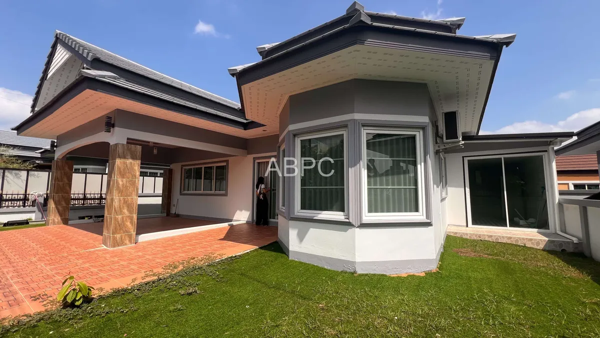 JUST IN Beautiful 3 Bedroom for Sale in secured Village photo 2
