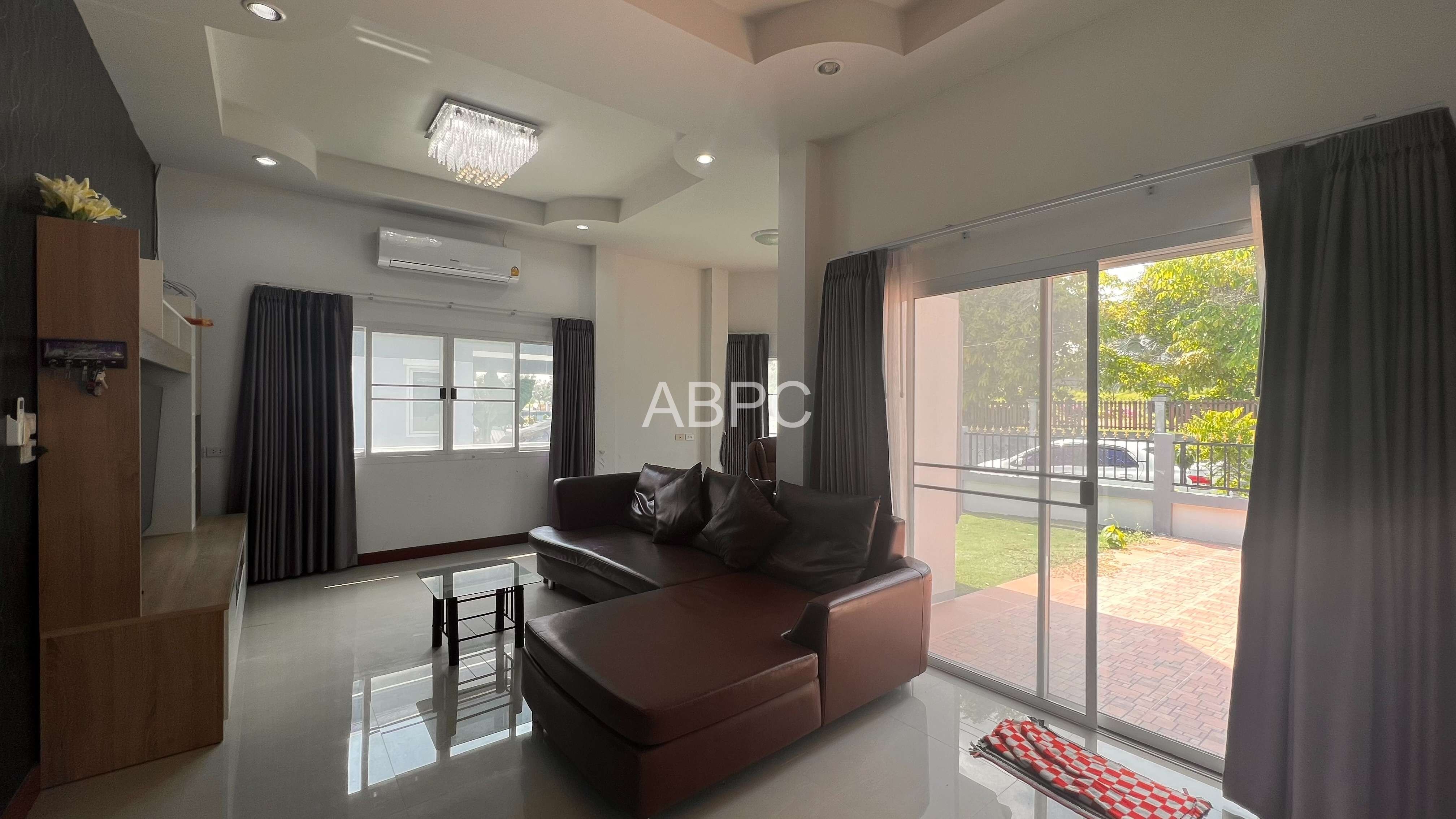 JUST IN Beautiful 3 Bedroom for Sale in secured Village photo 8