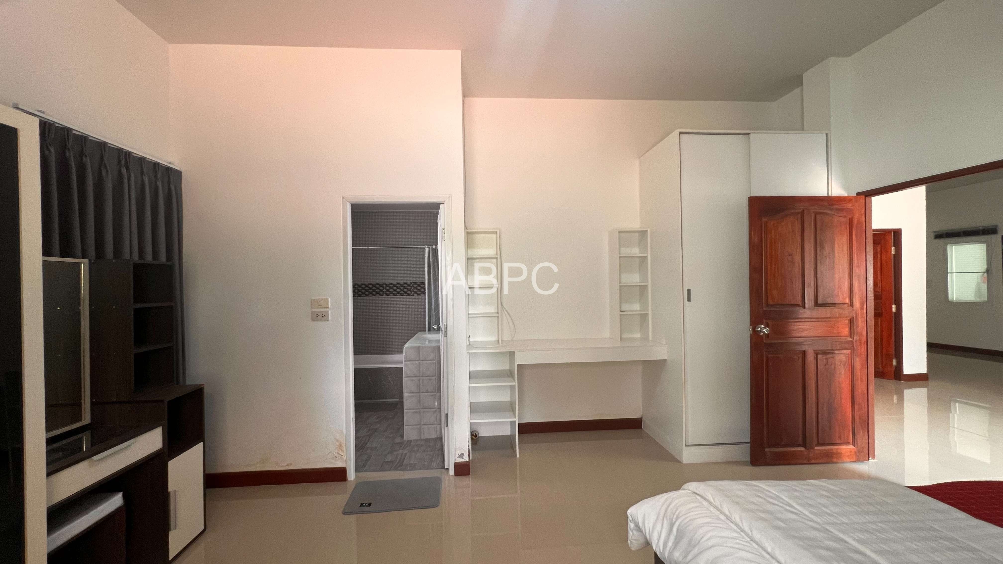 JUST IN Beautiful 3 Bedroom for Sale in secured Village photo 10