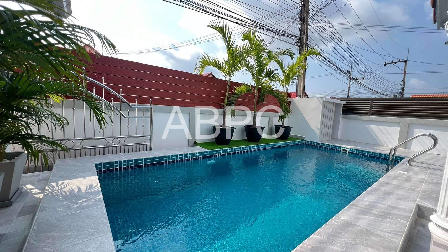 Pool villa For Sale photo 5