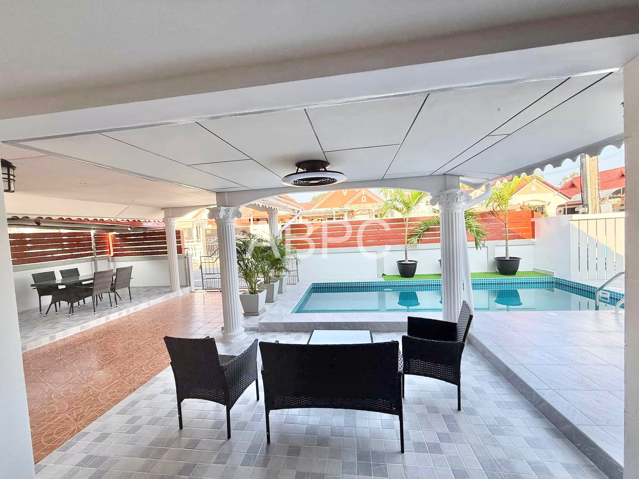 Pool villa For Sale photo 8