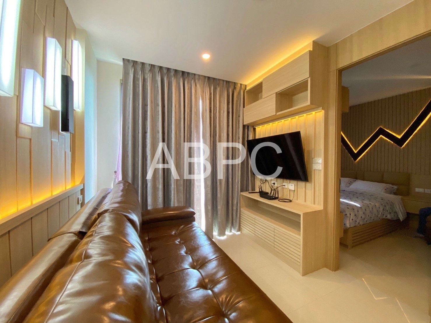 Ocean View Condo For Sale and Rent in Jomtien - The Riviera Jomtien photo 9
