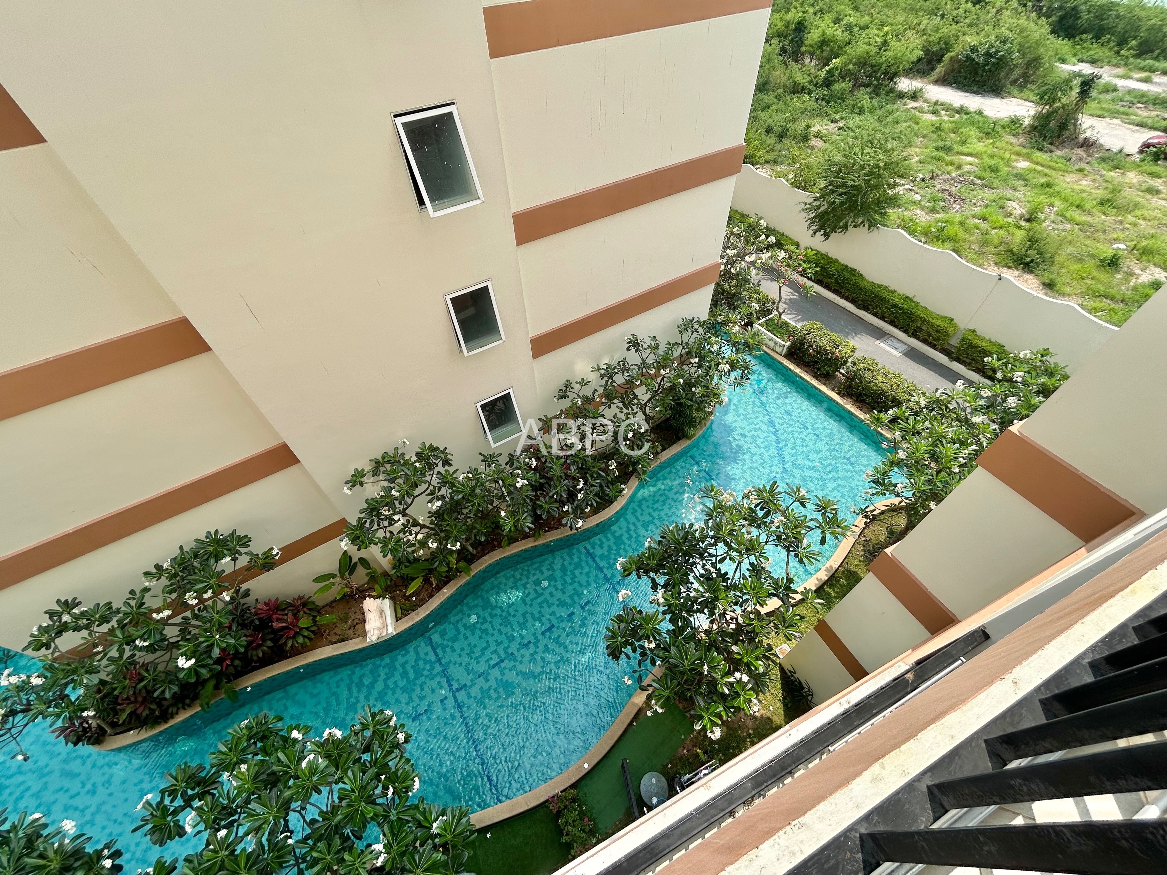 1 Bed 1 Bath Condo For Sale In Jomtien photo 4