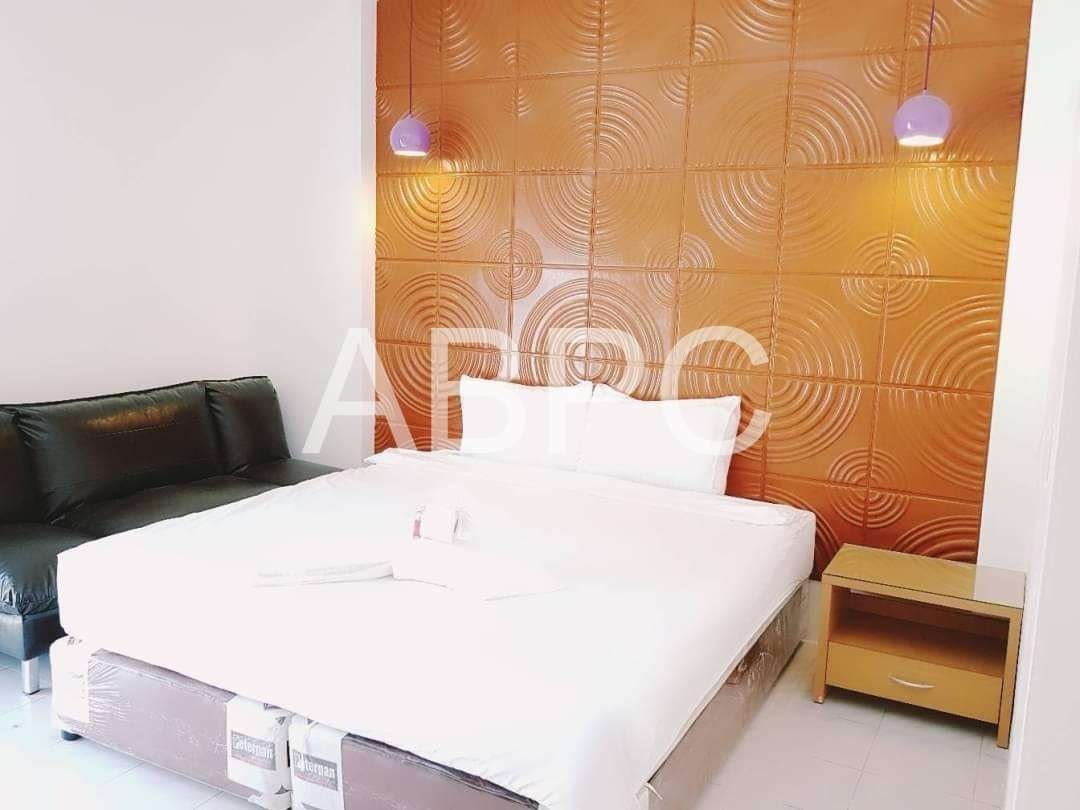 7 Bed 8 Bath Pool Villa In Jomtien photo 16