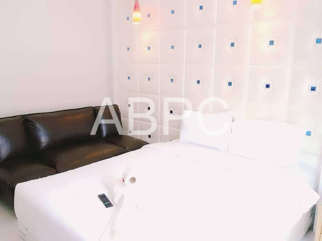 7 Bed 8 Bath Pool Villa In Jomtien photo 2