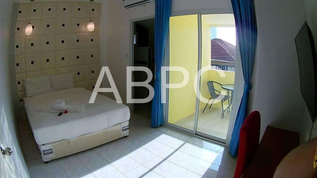 7 Bed 8 Bath Pool Villa In Jomtien photo 14