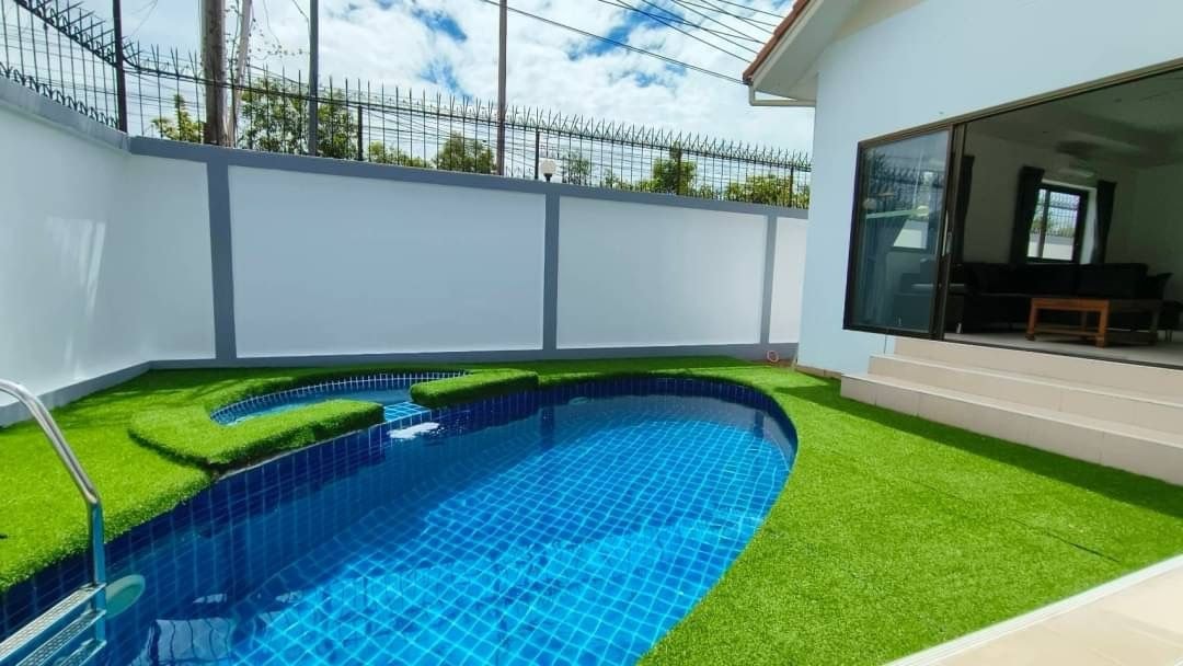 3 Bed 4 Bath Pool Villa In Jomtien photo 27