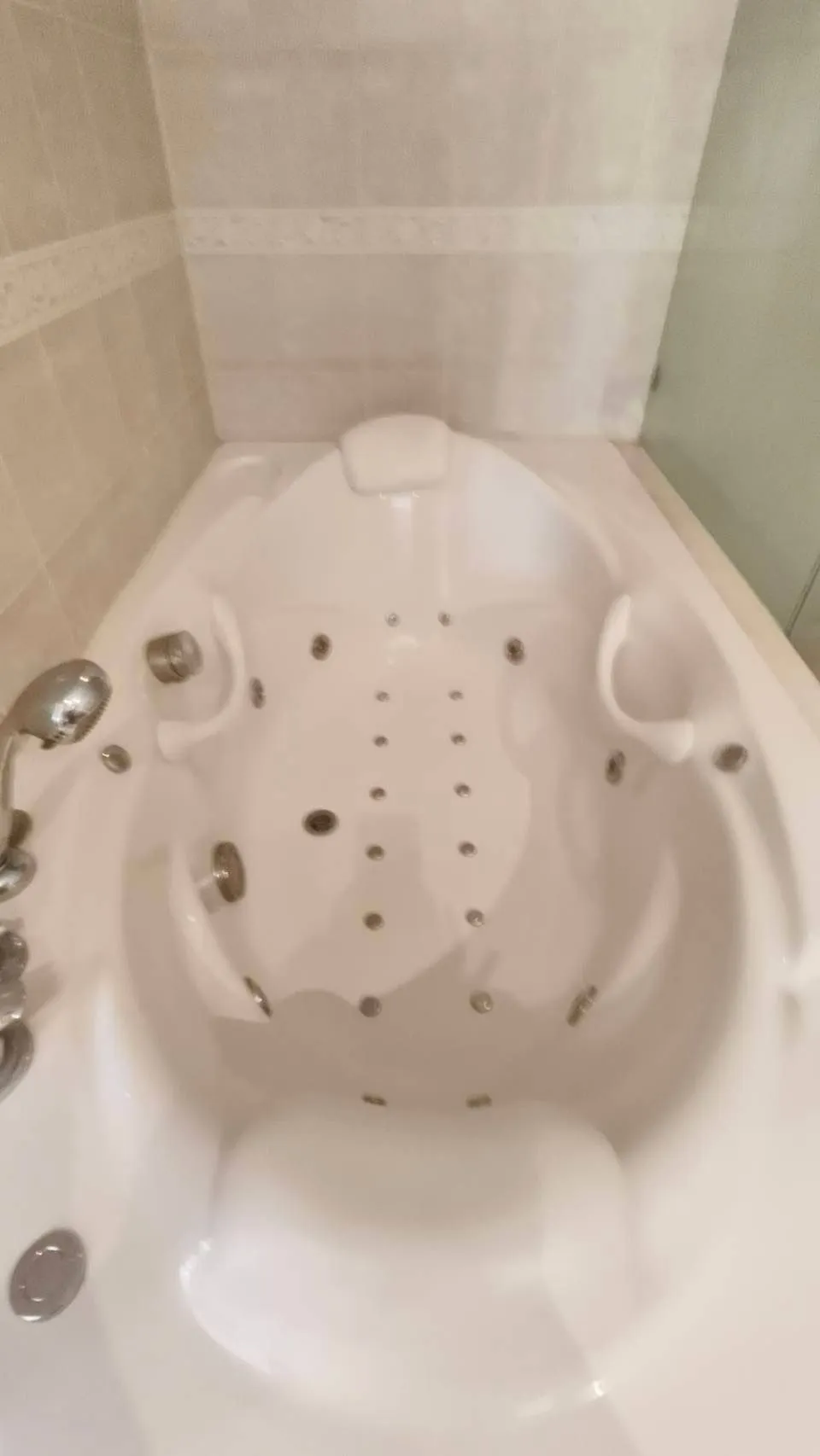 3 Bed 4 Bath Pool Villa In Jomtien photo 23