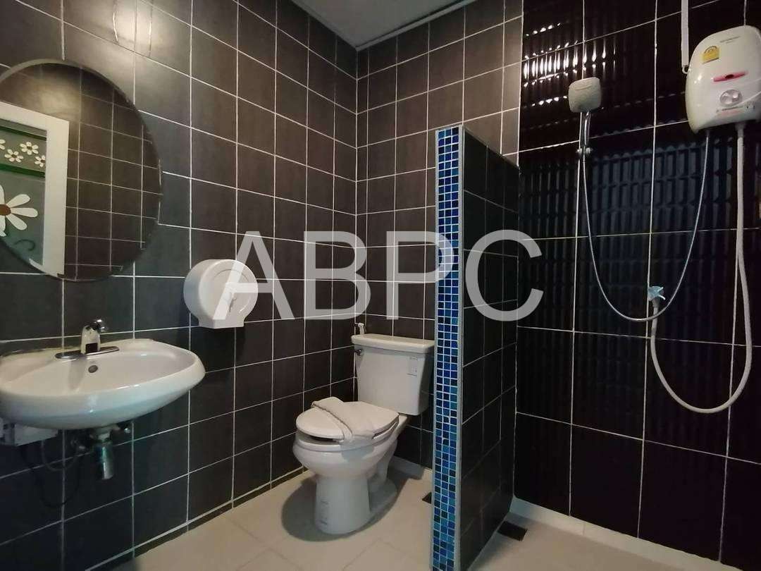 7 Bed 8 Bath Pool Villa In Jomtien photo 4