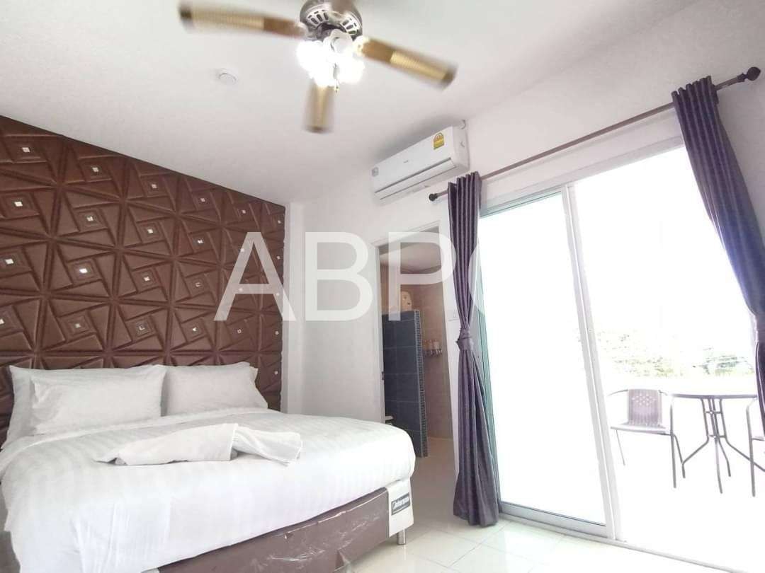 7 Bed 8 Bath Pool Villa In Jomtien photo 10