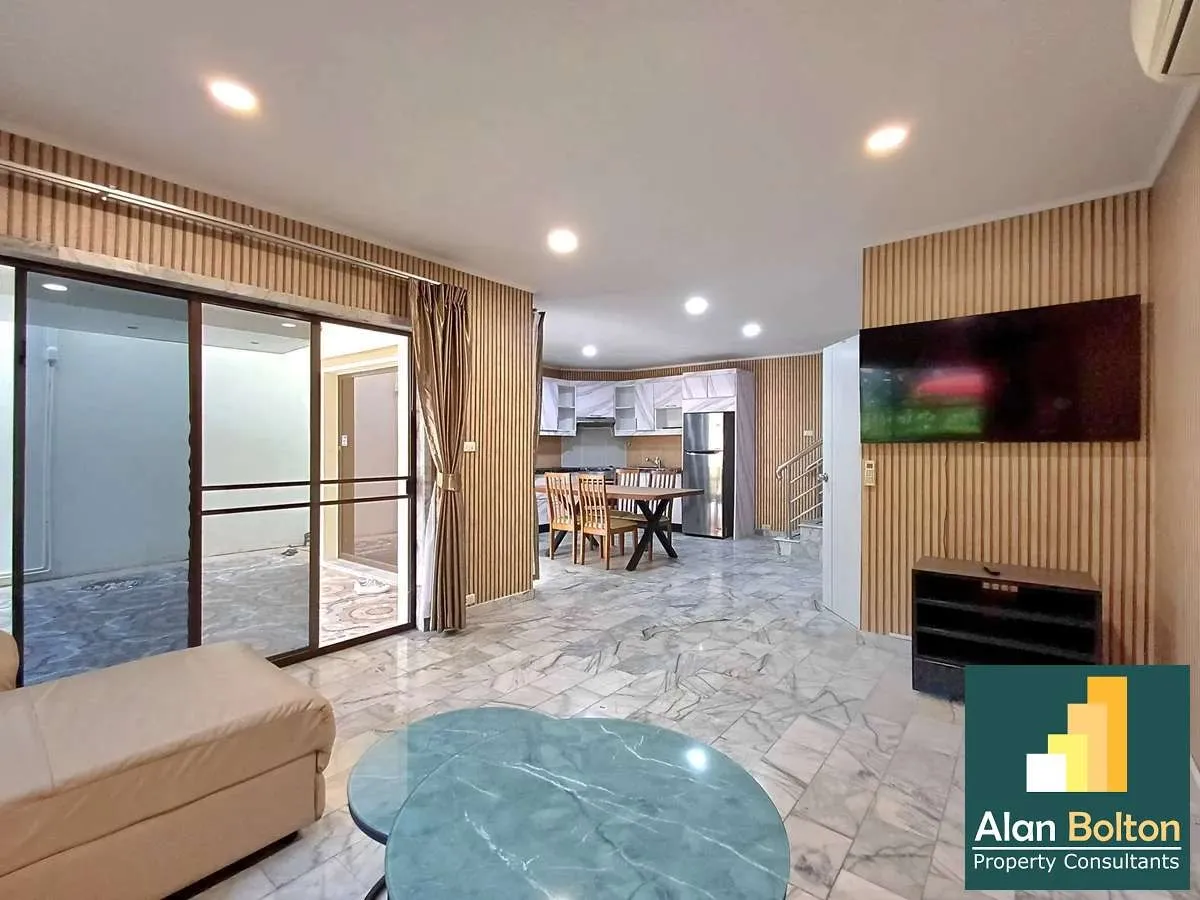 3 Bedroom Villa For Rent In Prahtamnak photo 20