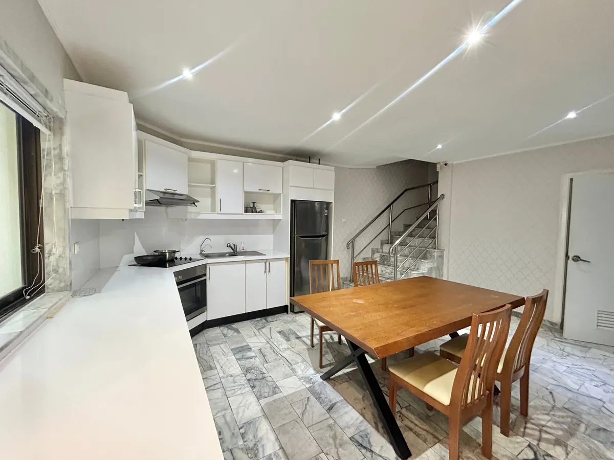 3 Bedroom Villa For Rent In Prahtamnak photo 23