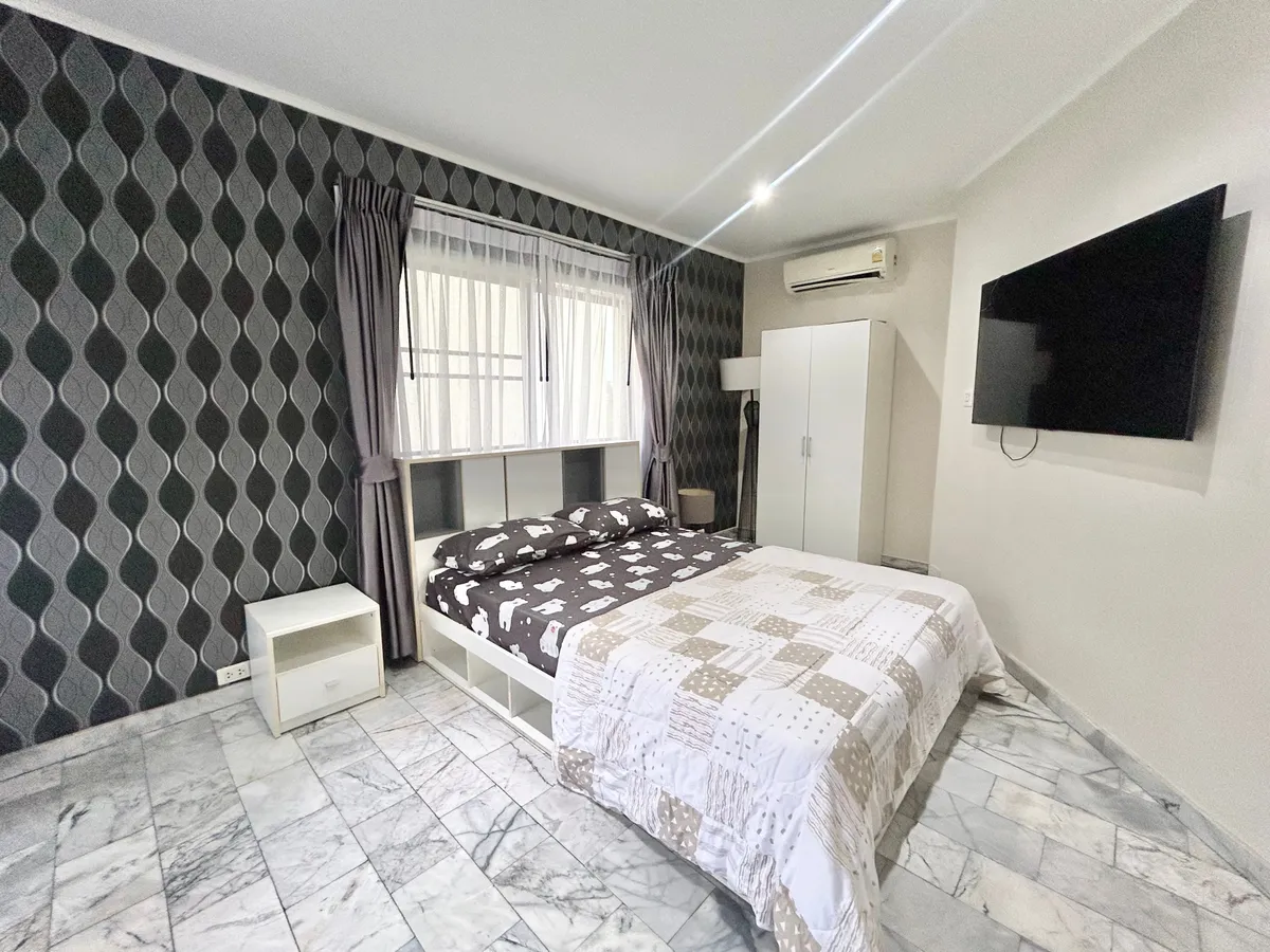 3 Bedroom Villa For Rent In Prahtamnak photo 26