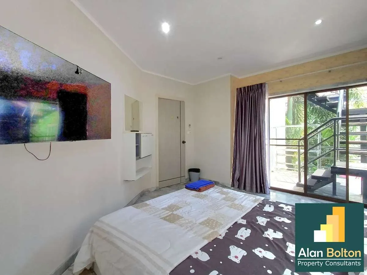 3 Bedroom Villa For Rent In Prahtamnak photo 8