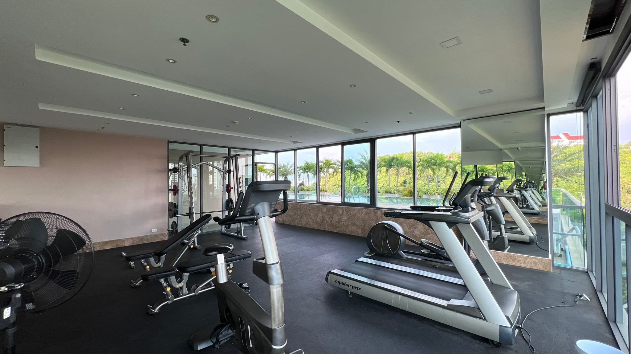 SEAVIEW 1 bedroom condo for Sale in Pratumnak photo 16