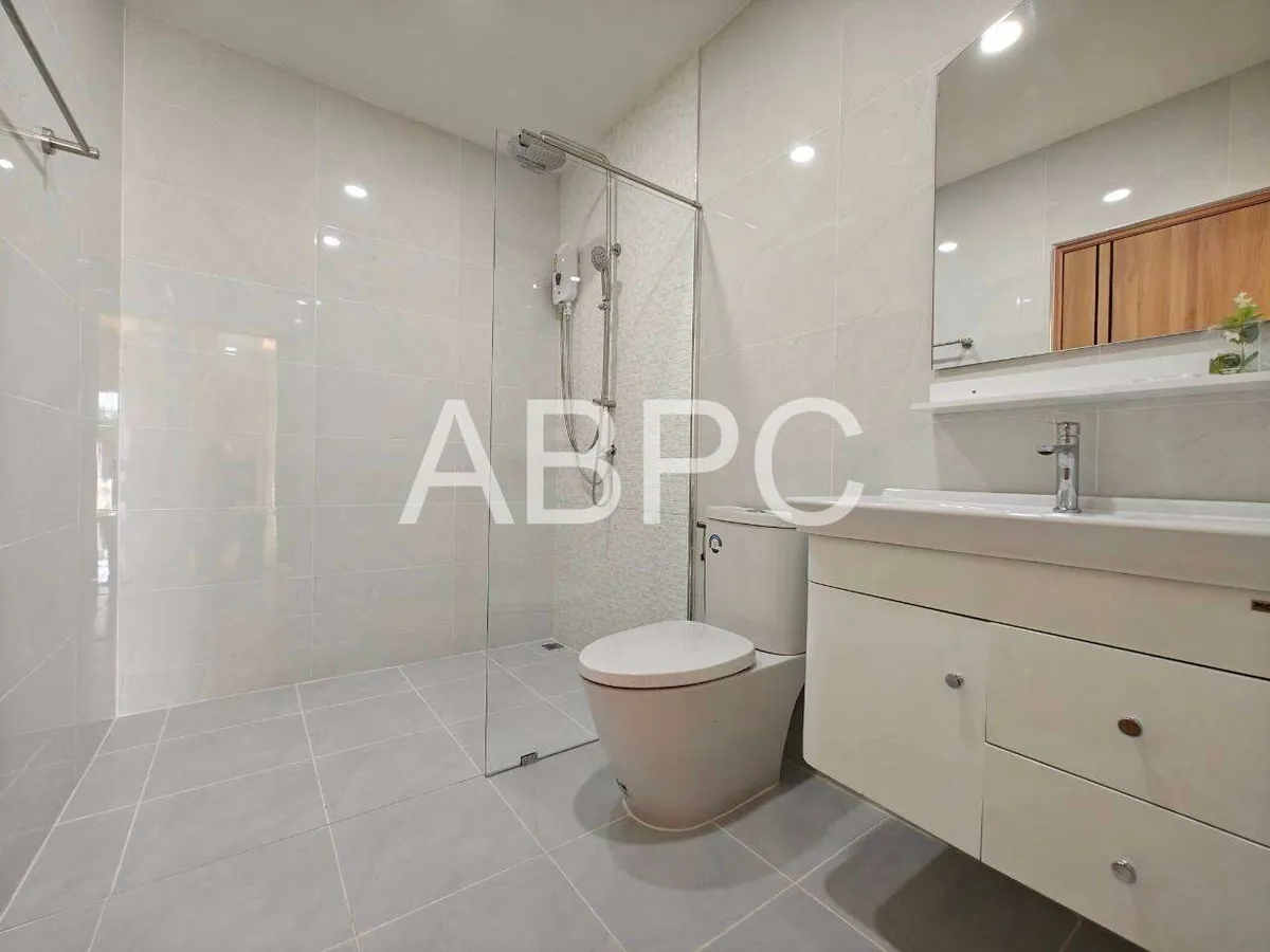 Private 4 bedroom Pool Villa for Sale in secure Village photo 13
