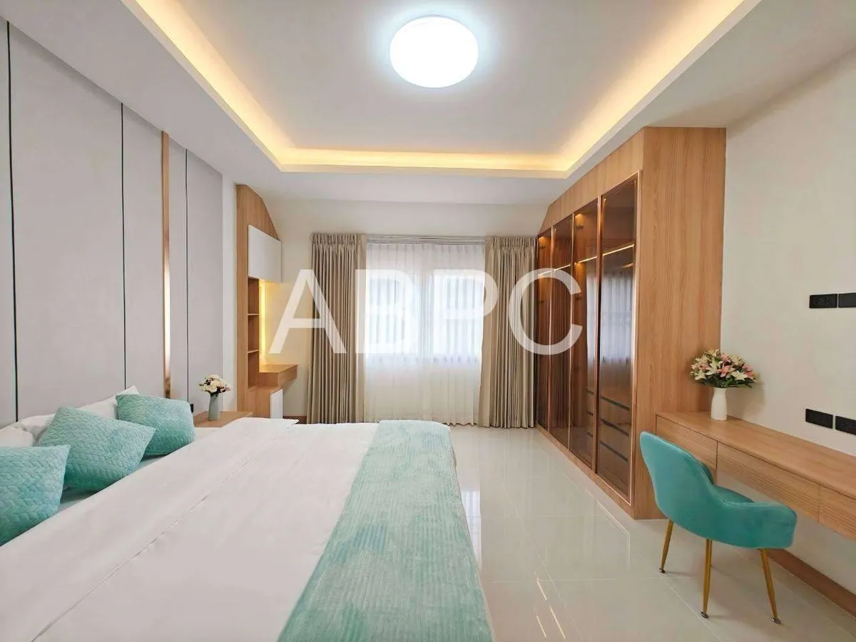 Private 4 bedroom Pool Villa for Sale in secure Village photo 17