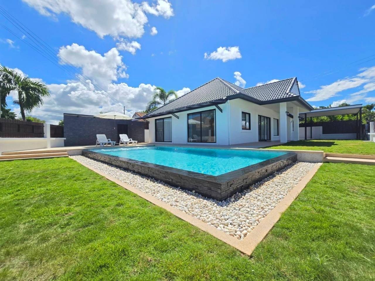 Private 4 bedroom Pool Villa for Sale in secure Village photo 20