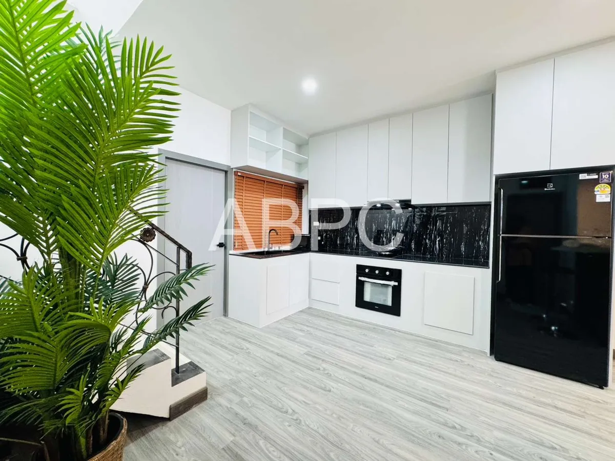 Town home Two - Storey for Sale in South Pattaya photo 5
