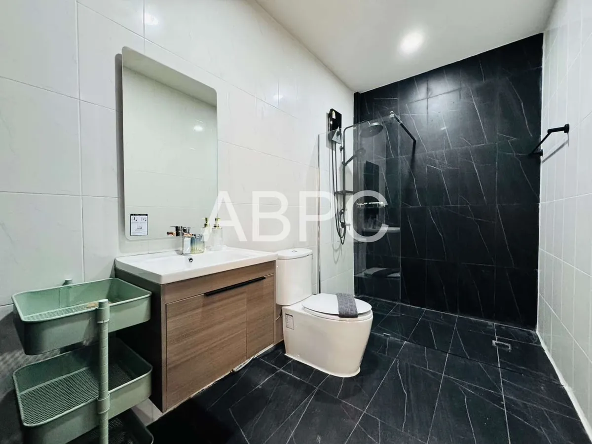 Town home Two - Storey for Sale in South Pattaya photo 7