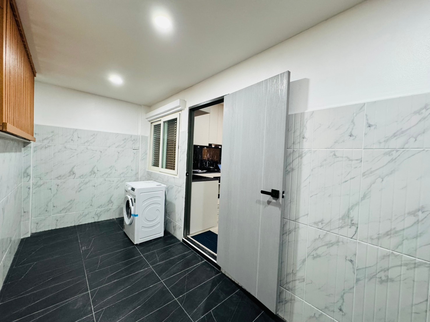 Town home Two - Storey for Sale in South Pattaya photo 25